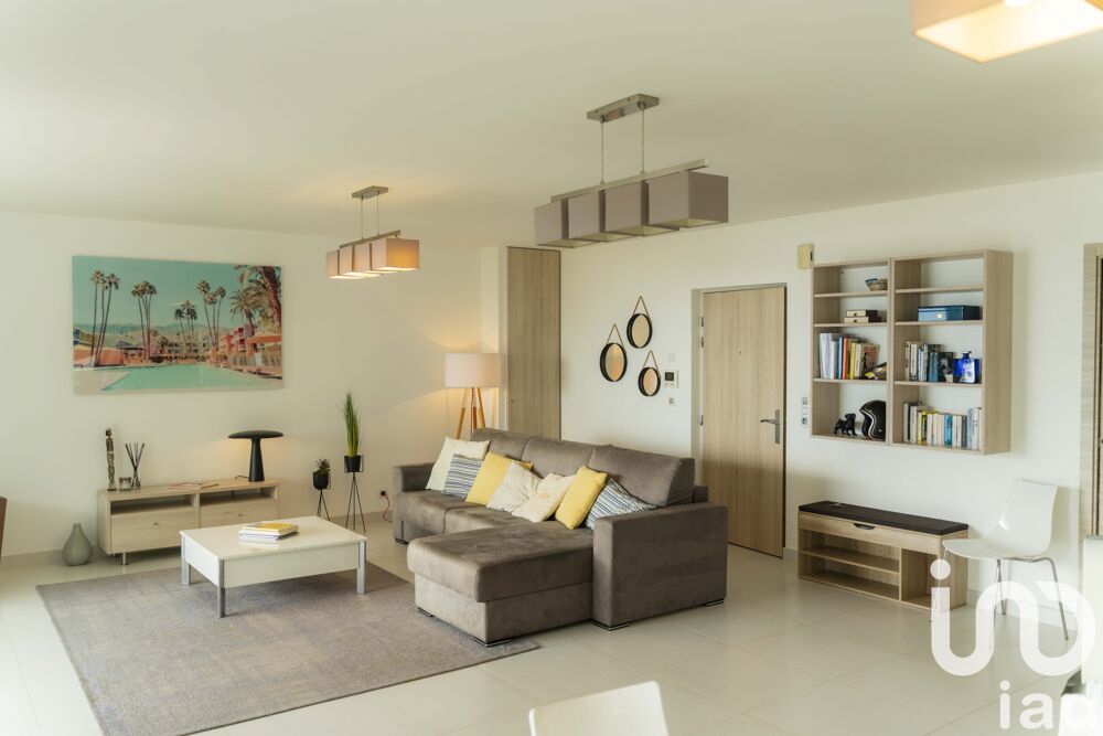 � vendre  Appartement Roquebrune-Cap-Martin (06190)