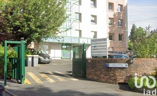  Parking / Garage  vendre 12 m