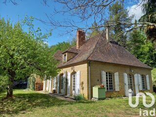  Maison  vendre 6 pices 244 m