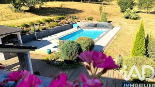  Maison  vendre 7 pices 210 m