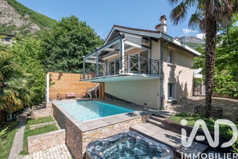   Vente Maison/villa 7 pi�ces Maison - 7 pi�ce(s) - 222 m�