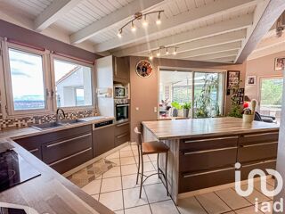  Maison � vendre 9 pi�ces 220 m�