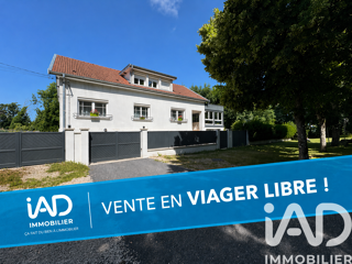  Maison � vendre 9 pi�ces 245 m�