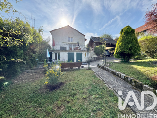  Maison � vendre 9 pi�ces 240 m�