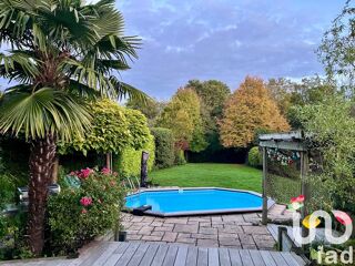  Villa  vendre 8 pices 276 m