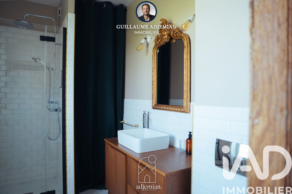 � vendre  Propri�t�/ch�teau Brix (50700)