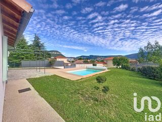  Maison  vendre 6 pices 136 m