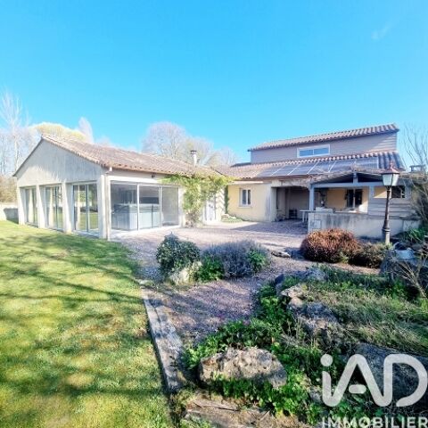   Vente Maison/villa 8 pi�ces Maison - 8 pi�ce(s) - 238 m�