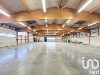  Immeuble � vendre 2467 m�