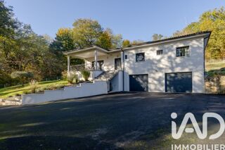  Maison  vendre 6 pices 201 m