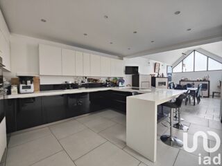  Maison � vendre 7 pi�ces 200 m�