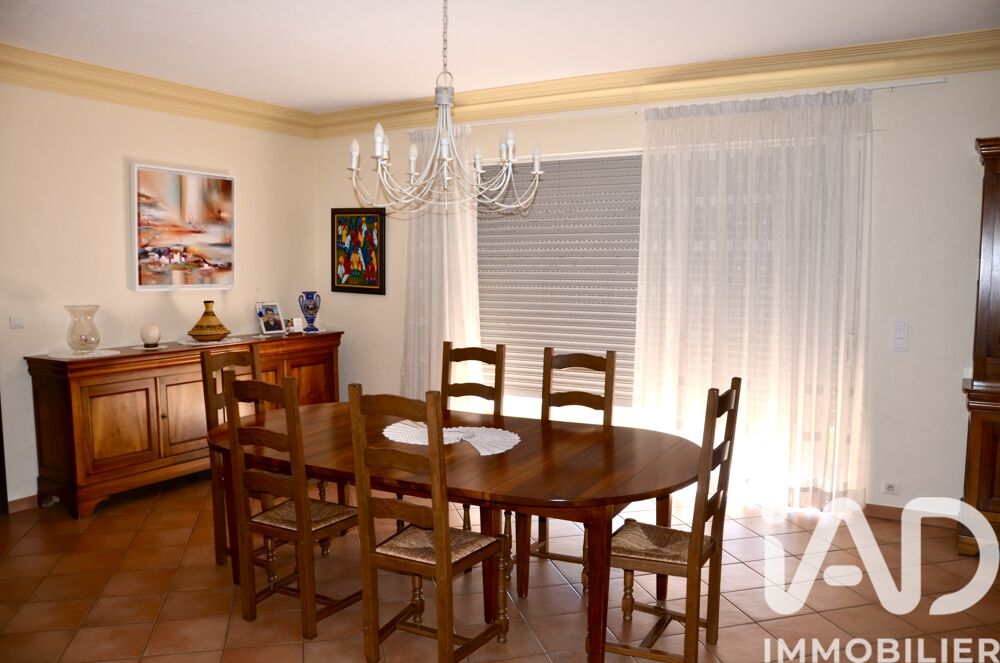 � vendre  Villa Roquefort-les-Pins (06330)