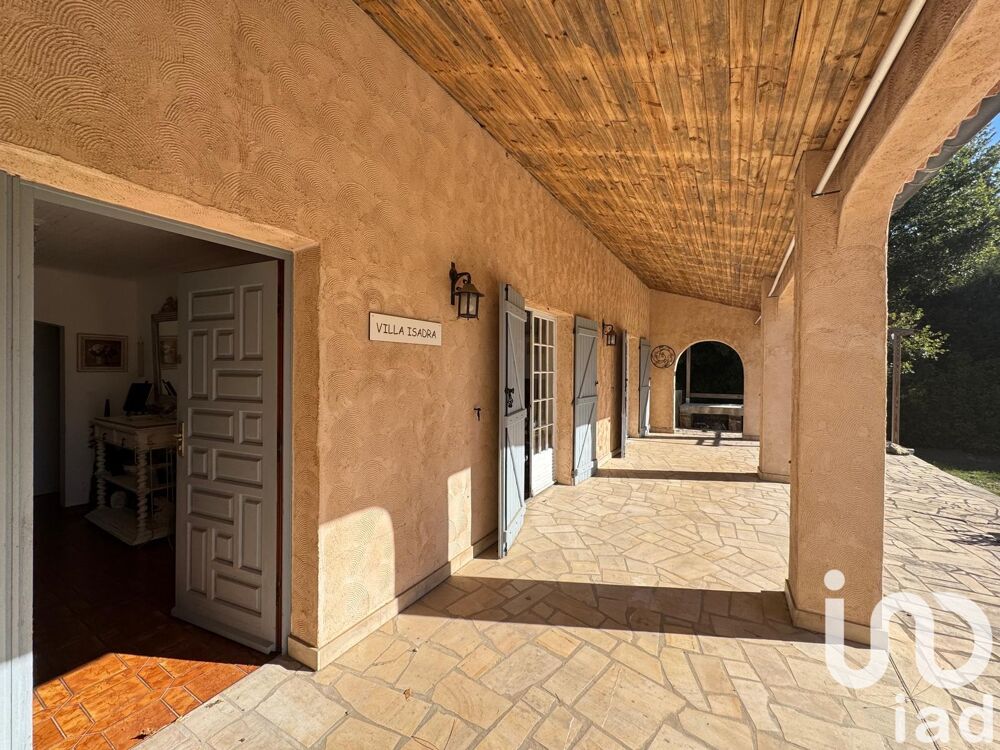  vendre  Maison Bagnols-en-Fort (83600)