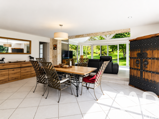  Villa � vendre 7 pi�ces 180 m�