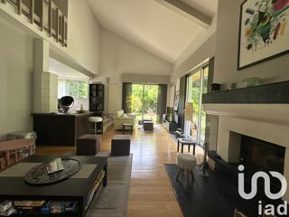  Maison � vendre 9 pi�ces 245 m�