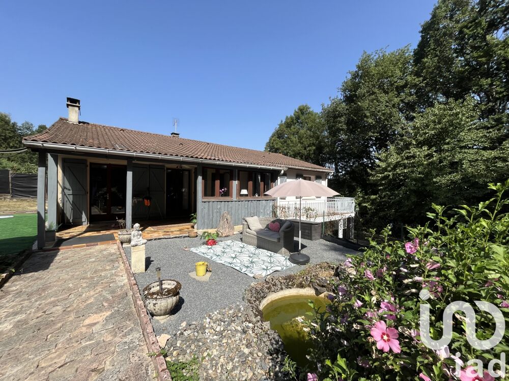 Vente Maison Vente Maison traditionnelle 6 pi�ces Saint-paul-de-jarrat