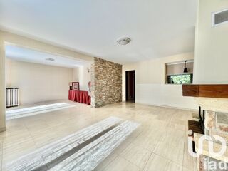  Maison  vendre 6 pices 147 m