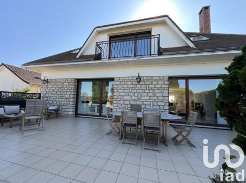   Vente Maison traditionnelle 7 pices Maison - 7 pice(s) - 157 m