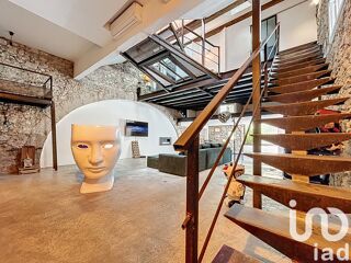  Appartement � vendre 4 pi�ces 255 m�