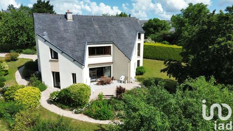   Vente Maison d'architecte 8 pices Villa - 8 pice(s) - 210 m