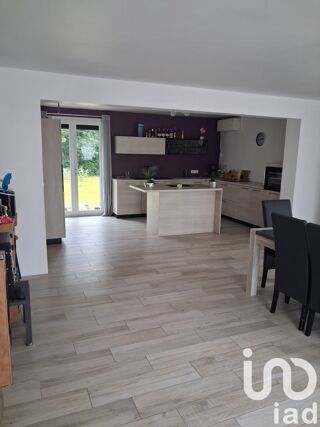  Maison � vendre 7 pi�ces 215 m�