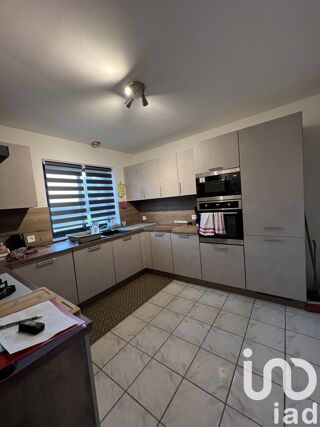  Maison  vendre 8 pices 120 m