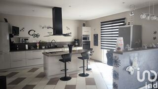  Maison  vendre 5 pices 147 m