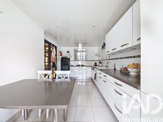  Maison � vendre 8 pi�ces 190 m�