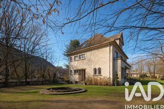  Maison � vendre 9 pi�ces 369 m�