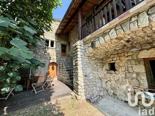  Maison  vendre 10 pices 210 m