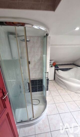  Maison � vendre 9 pi�ces 260 m�