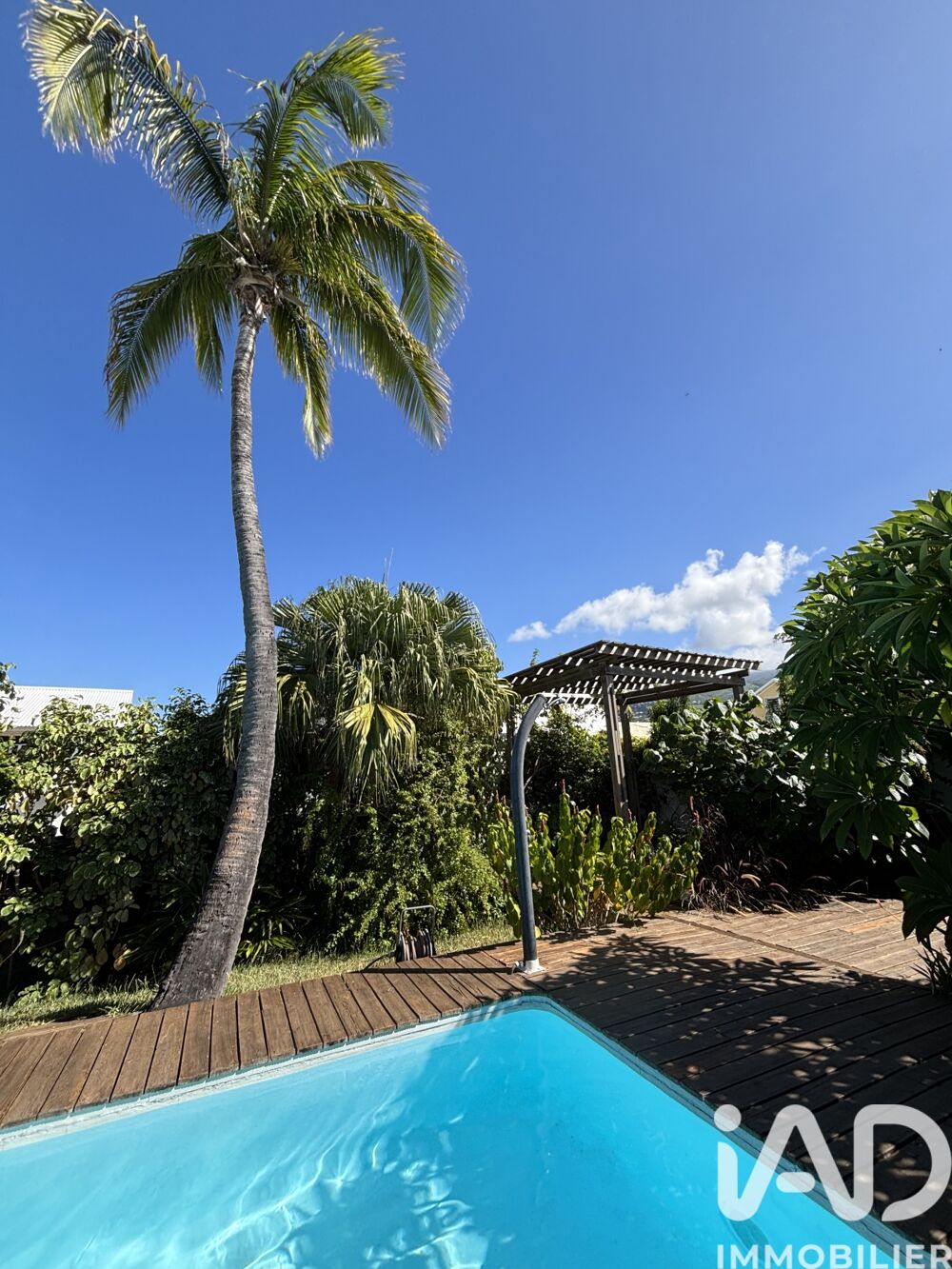 � vendre  Maison L' �tang-Sal� (97427)