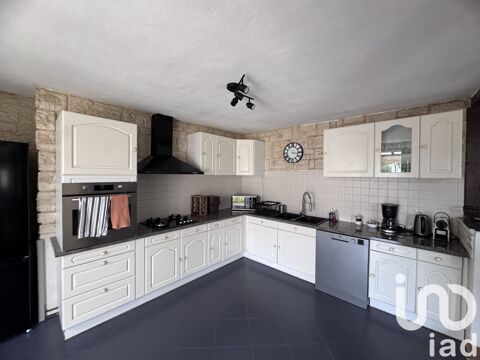  Maison � louer 6 pi�ces 235 m�