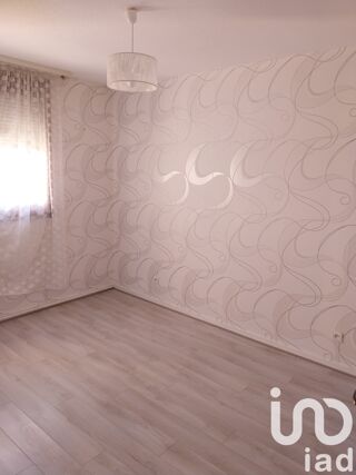  Appartement  vendre 4 pices 80 m