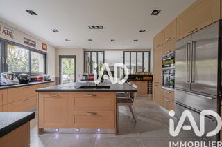  Maison  vendre 9 pices 527 m