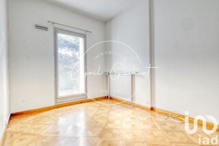  Appartement � vendre 3 pi�ces 77 m�