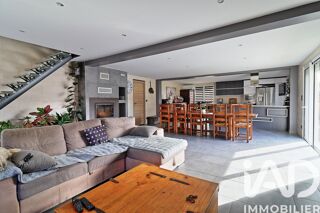  Maison � vendre 7 pi�ces 195 m�