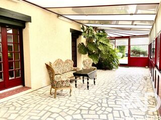  Maison � vendre 8 pi�ces 180 m�