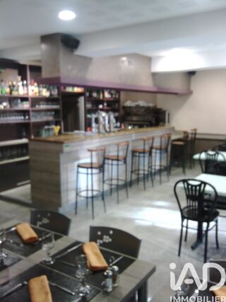  Immeuble � vendre 695 m�