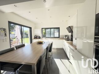  Maison � vendre 7 pi�ces 180 m�