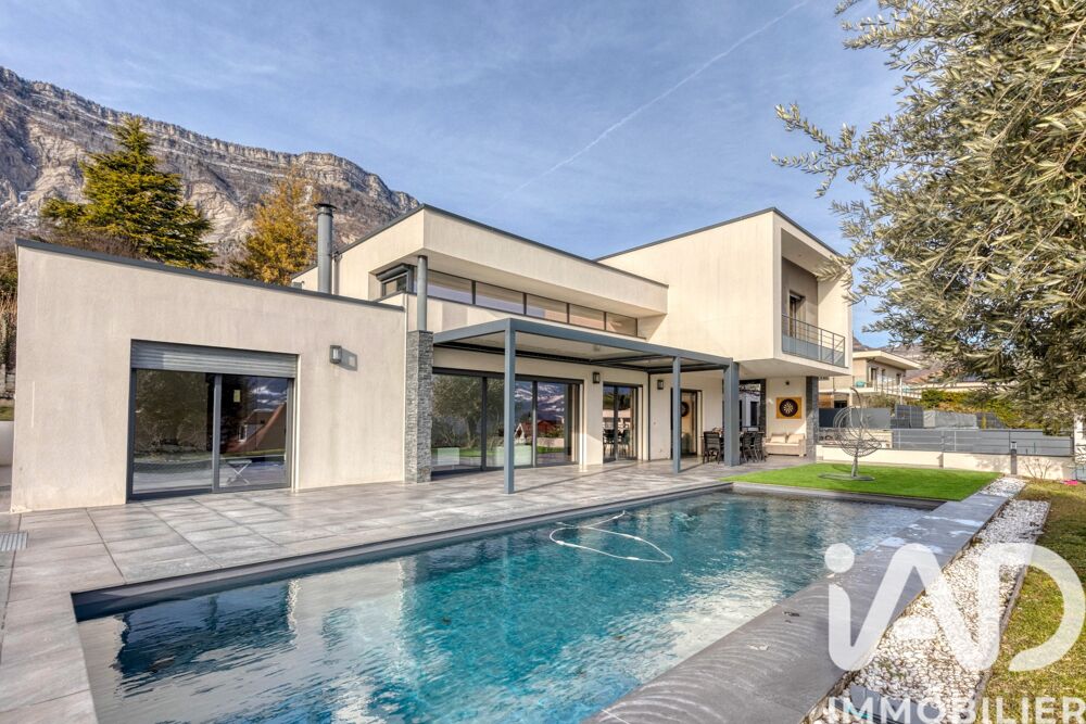 � vendre  Villa Saint-Ismier (38330)