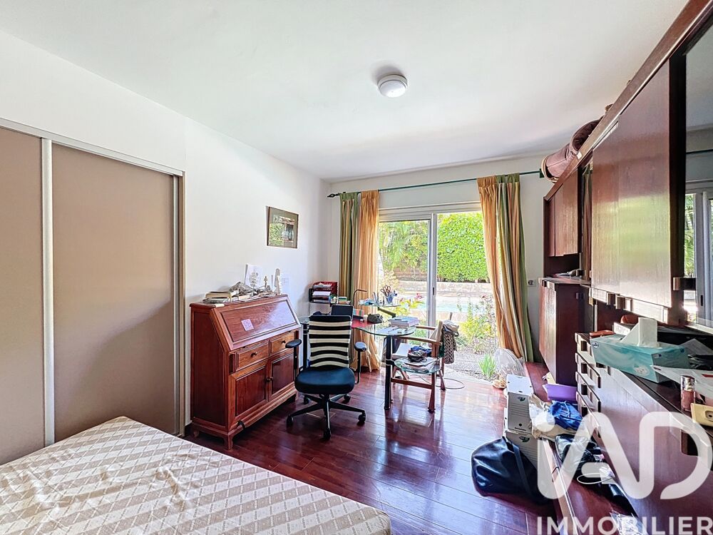 � vendre  Maison Saint-Pierre (97410)