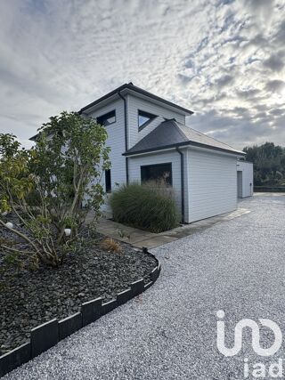  Maison  vendre 7 pices 232 m