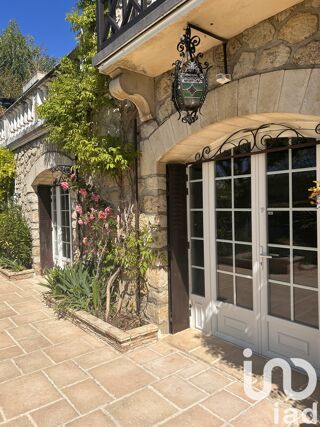  Maison � vendre 10 pi�ces 210 m�