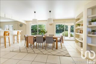  Maison � vendre 7 pi�ces 230 m�