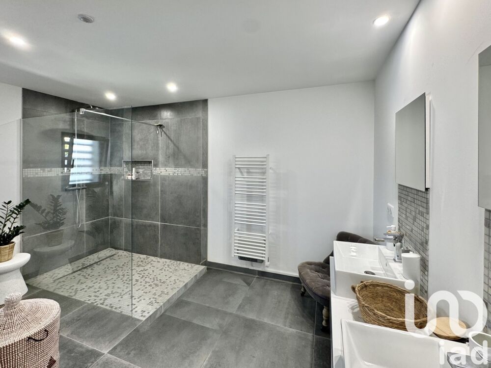 � vendre  Maison Lons (64140)