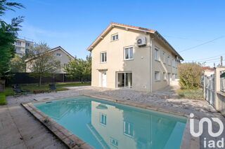  Maison  vendre 7 pices 163 m