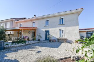  Maison � vendre 9 pi�ces 220 m�