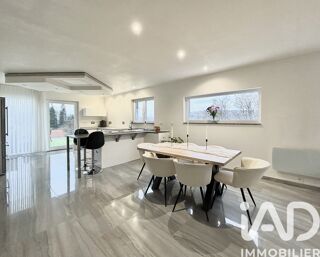  Maison � vendre 8 pi�ces 226 m�