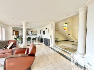  Maison  vendre 5 pices 300 m